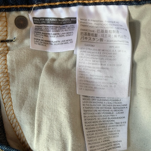 Levi's 505 Comfort Stretch Regular Fit Shorts W 40 - Picture 11 of 12